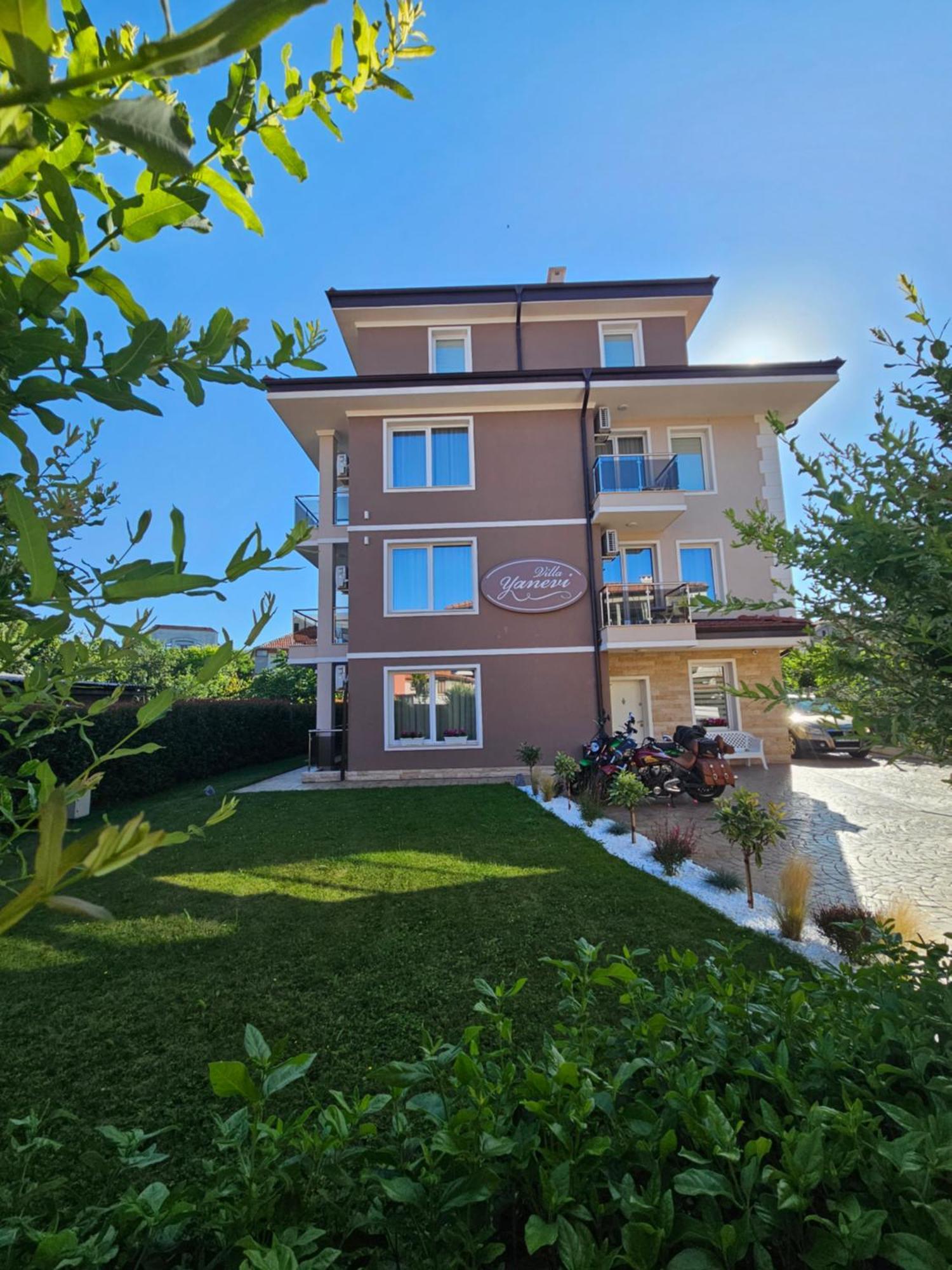Villa Yanevi Равда Экстерьер фото